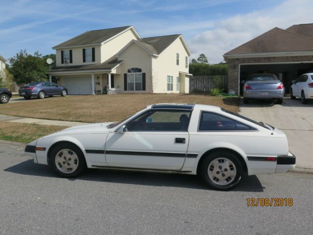 1985 Nissan 300ZX 2+2 - photo 3
