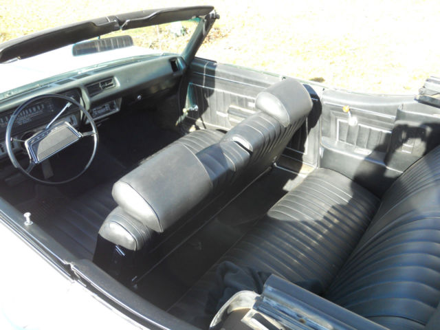 1969 Buick Skylark Custom Convertible 2-Door - photo 9