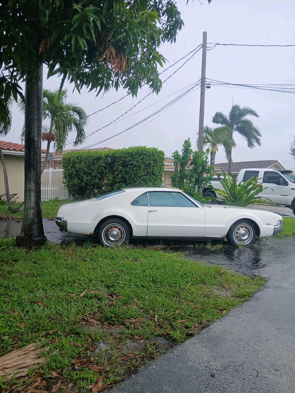 1966 Oldsmobile Toronado - photo 12