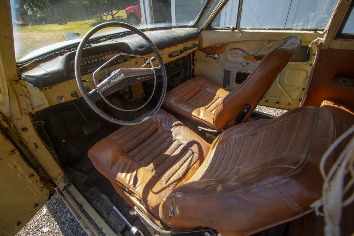 1965 Volvo 122 2 Door Amazon - Great for Parts - photo 11