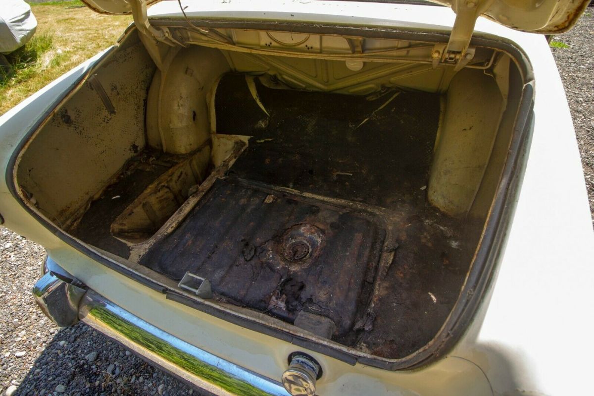 1965 Volvo 122 2 Door Amazon - Great for Parts - photo 12