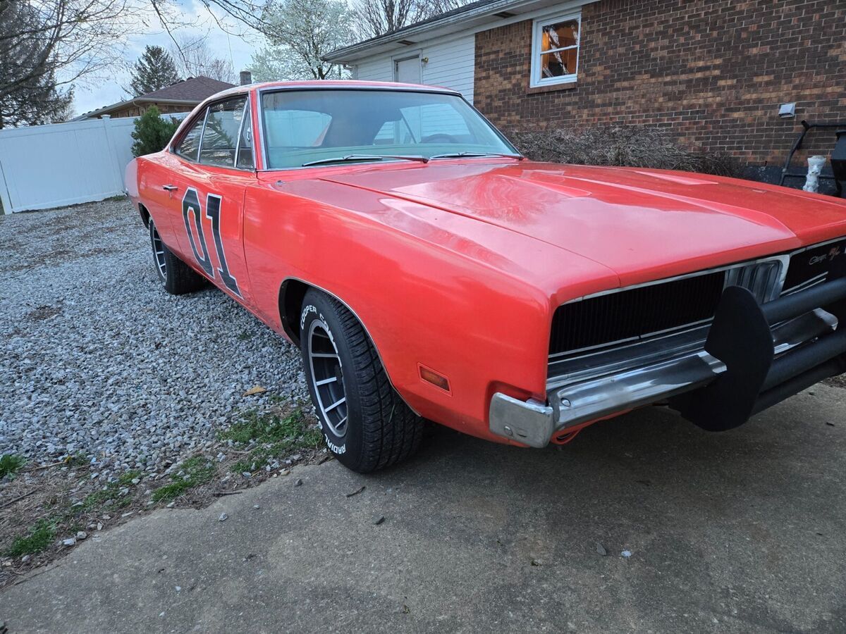 1969 Dodge Charger - photo 3