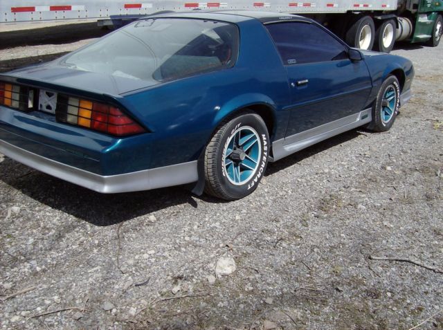 1992 Chevrolet Camaro RS - photo 4