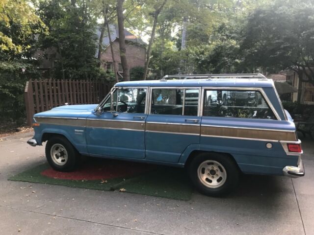 This is the Jeep you want. 1976 Jeep Wagoneer