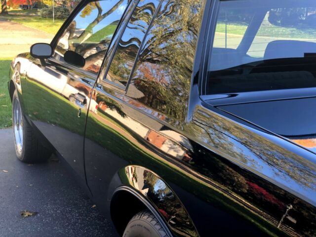 1987 Buick Grand National - photo 13