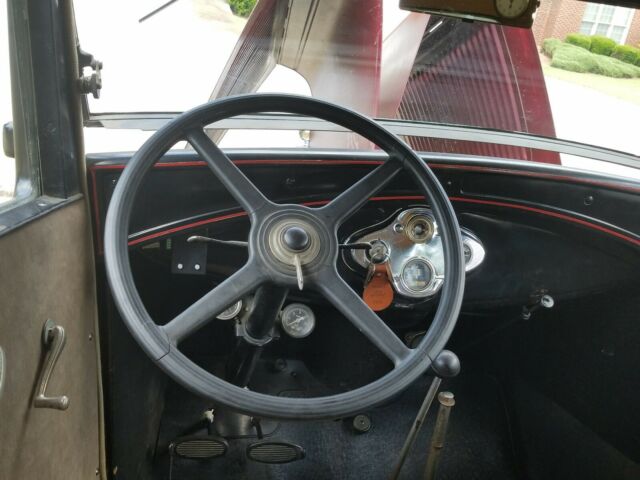 1931 Ford Model A - photo 12