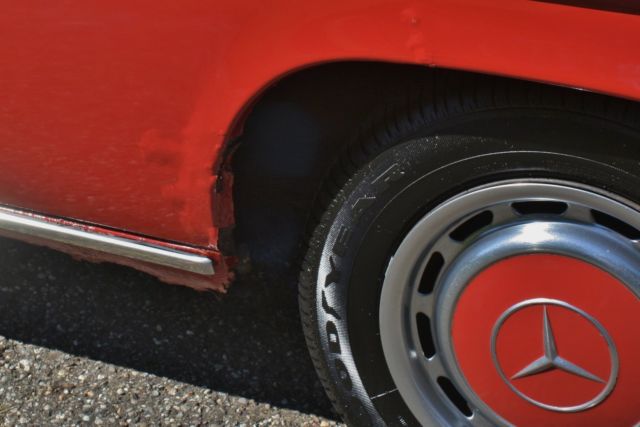 1973 Mercedes-Benz 200-Series - photo 10