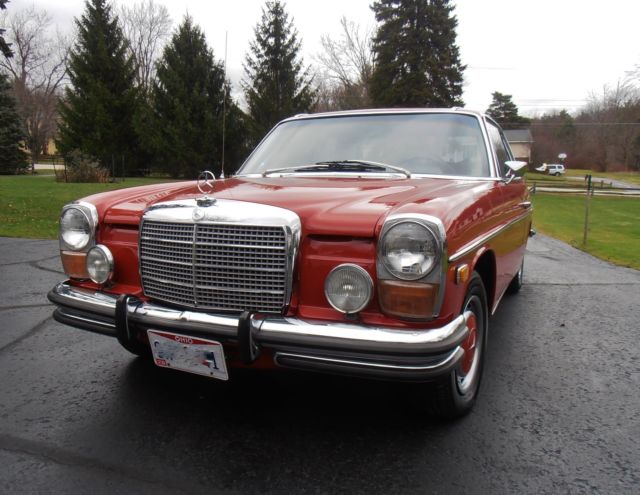1973 Mercedes-Benz 200-Series - photo 3