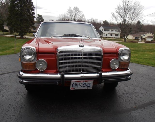 1973 Mercedes-Benz 200-Series - photo 4