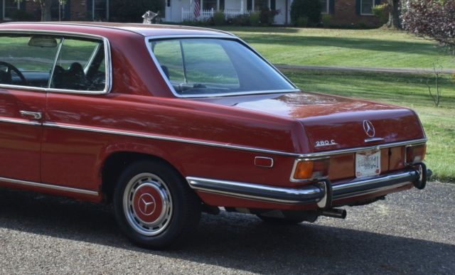 1973 Mercedes-Benz 200-Series - photo 7
