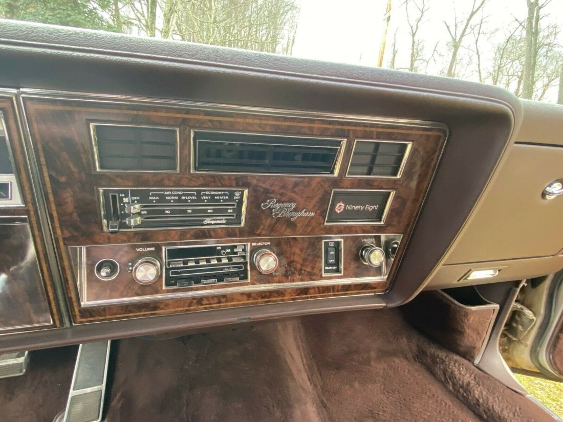 1984 Oldsmobile Ninety-Eight Regency - photo 10