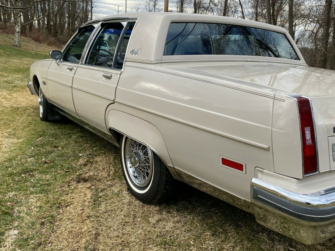1984 Oldsmobile Ninety-Eight Regency - photo 3