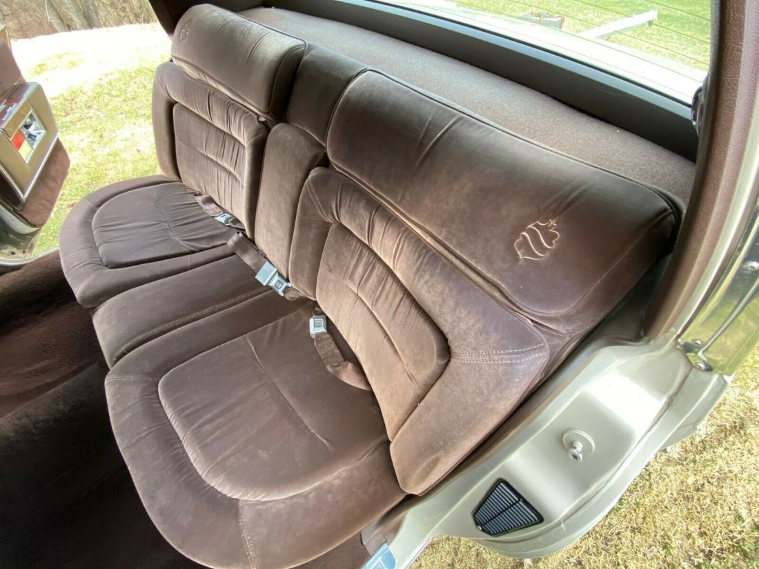 1984 Oldsmobile Ninety-Eight Regency - photo 9