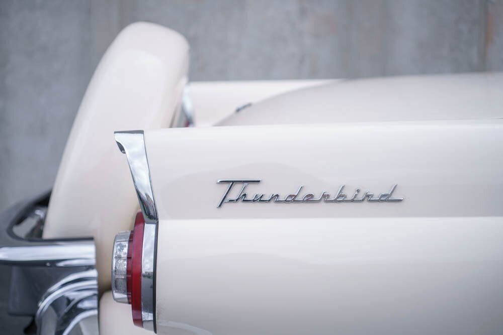 1956 Ford Thunderbird Roadster - photo 11
