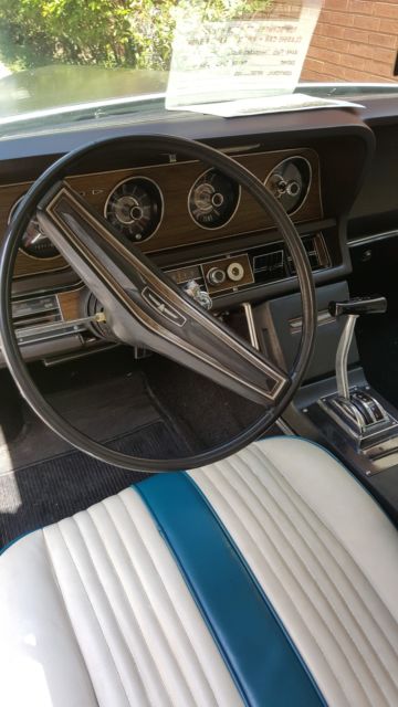 1970 Ford Thunderbird 420 Fast Back - photo 3