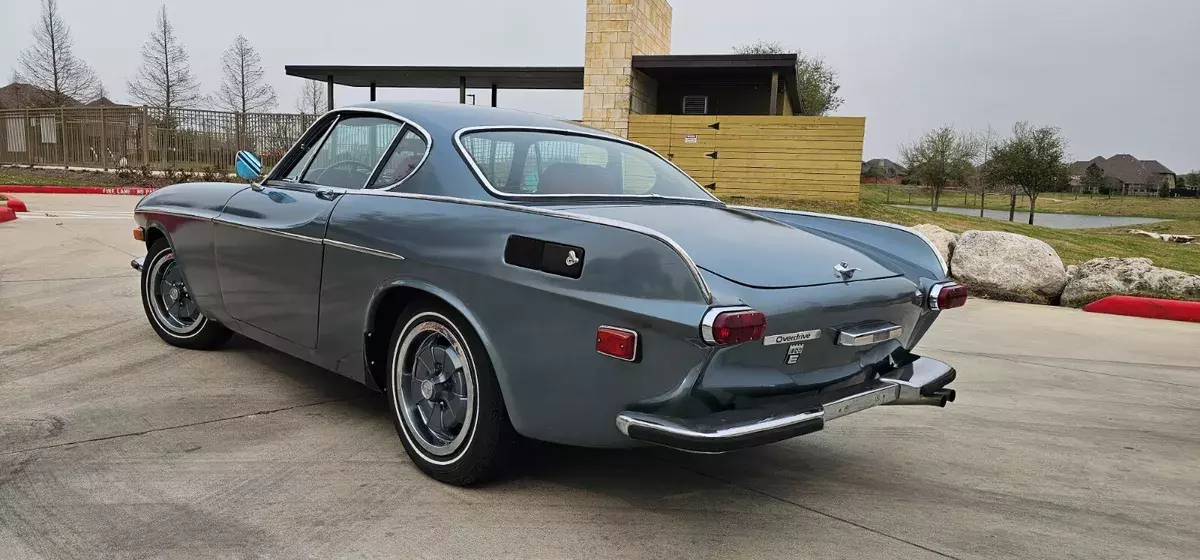 This Volvo has been restored to keep, but too many classic cars and tight space 1971 Volvo 1800