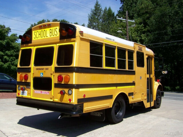 1991 International Harvester 3700 1-OWNER 80K 7.3L DIESEL AC SHORT SCHOOL CHURCH - photo 5