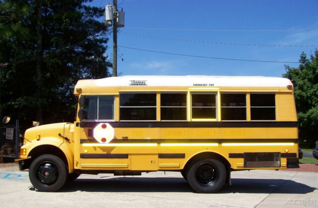 1991 International Harvester 3700 1-OWNER 80K 7.3L DIESEL AC SHORT SCHOOL CHURCH - photo 6