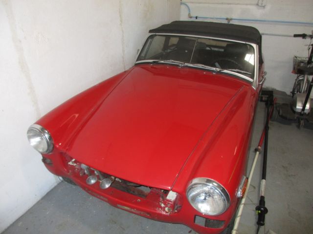 three midget for one 1977 MG Midget