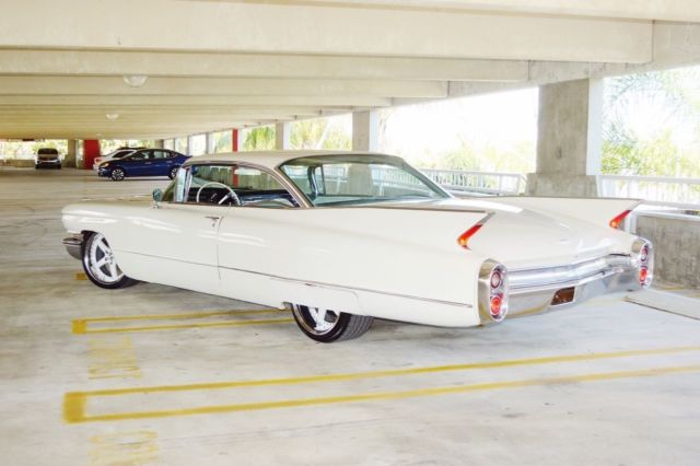 1960 Cadillac DeVille COUPE - photo 4