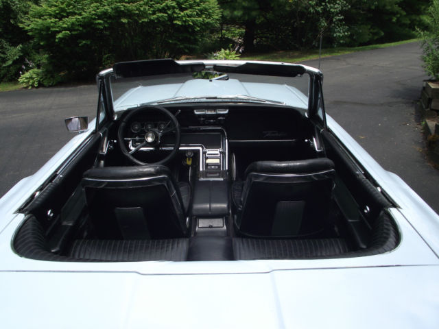1965 Ford Thunderbird - photo 6