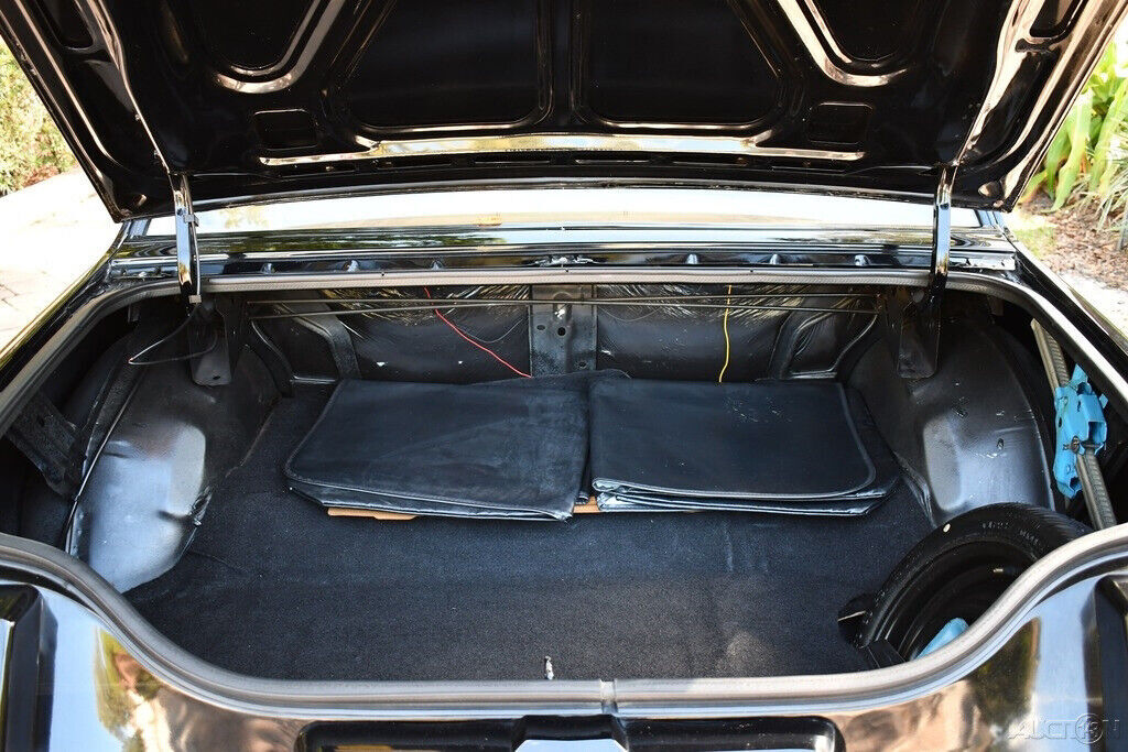 1979 Oldsmobile Hurst T-tops hurst w30 Very Rare 2400 mile's - photo 11