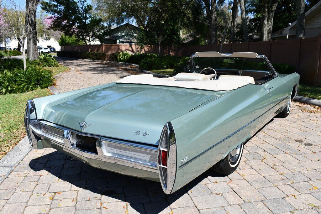 1967 Cadillac DeVille Mainly original Amazing condition in everyway!! - photo 2