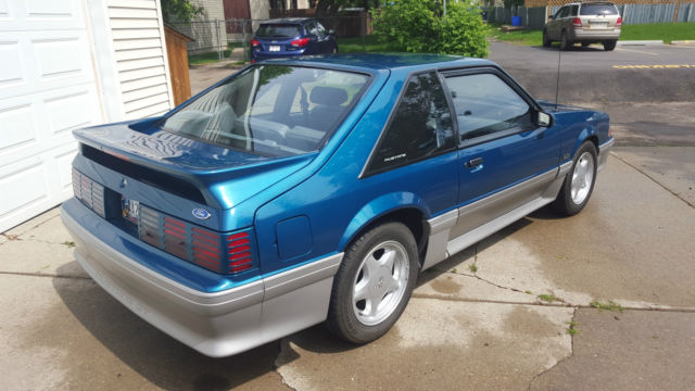 1993 Ford Mustang GT - photo 3