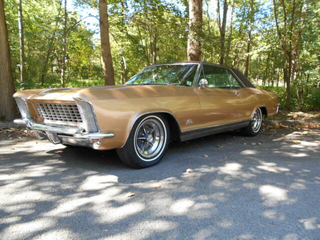Time Capsule 43 Years In Storage 1965 Buick Riviera Custom