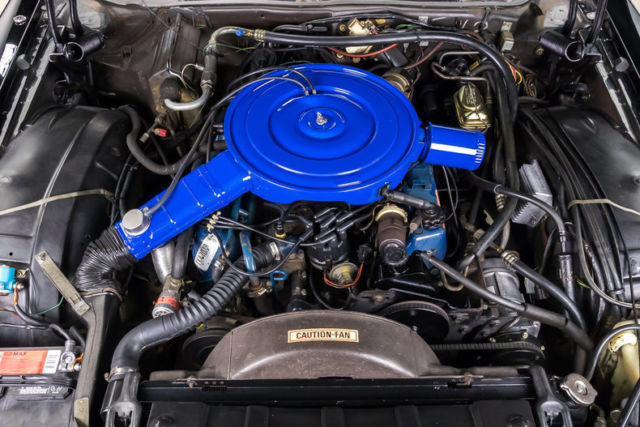1976 Lincoln Continental Mark IV - photo 3