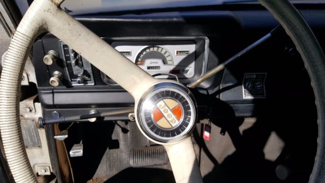 1972 Jeep Wagoneer - photo 9