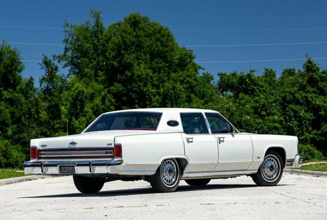 1979 Lincoln Town Car - photo 3