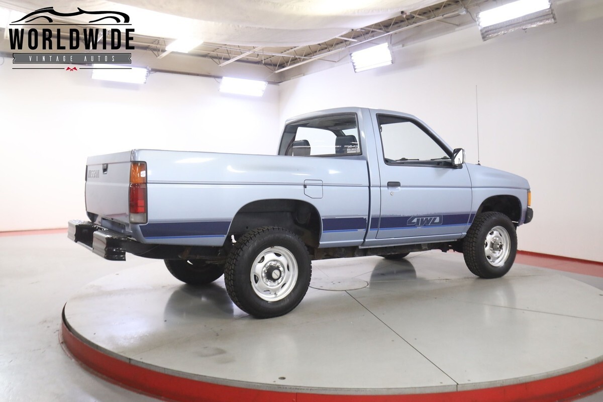1986 Nissan D21 Truck - photo 6