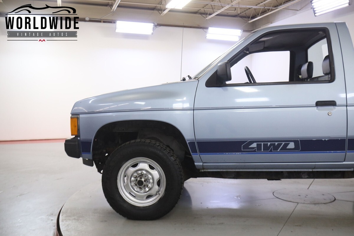 1986 Nissan D21 Truck - photo 7