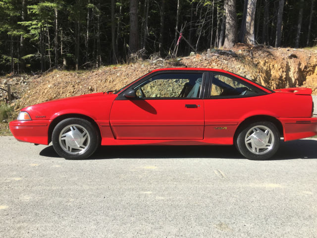 Time Capsule garage kept 1993 Cavalier Z24 with little wear and few defects. 1993 Chevrolet Cavalier Z24