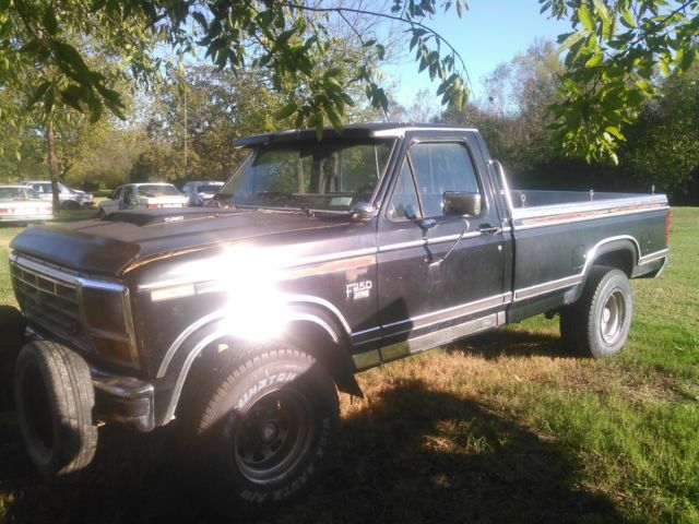 1984 Ford F-250 - photo 4