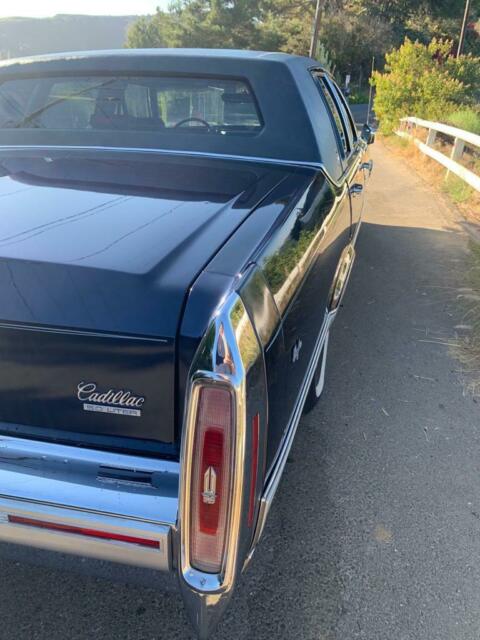 1992 Cadillac Brougham - photo 12