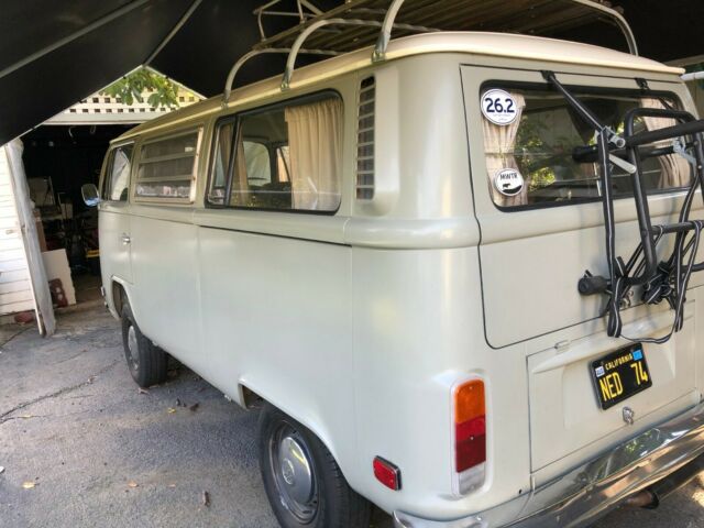 1974 Volkswagen Bus/Vanagon - photo 2