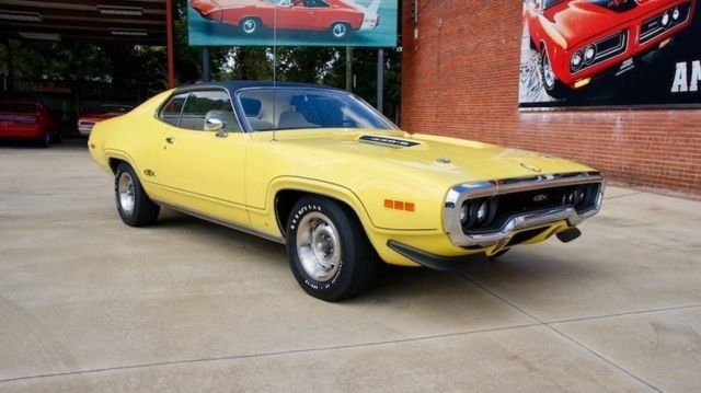 Top Banana Yellow 1971PlymouthGTX440 3x2bbl SIX PACK727 Auto Console for sale! 1971 Plymouth GTX --