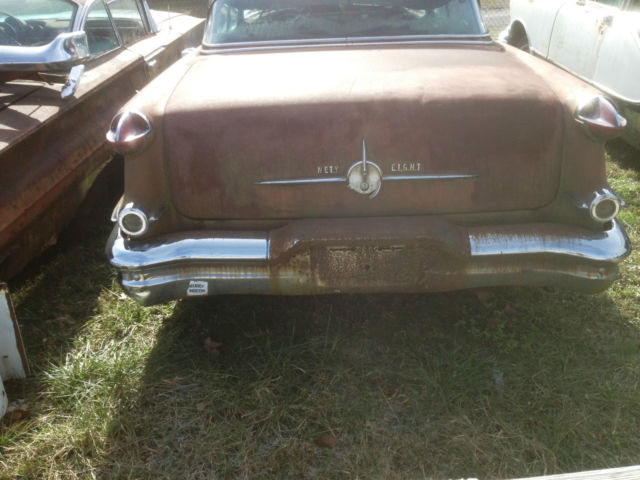 1956 Oldsmobile Ninety-Eight Holiday Sedan - photo 5