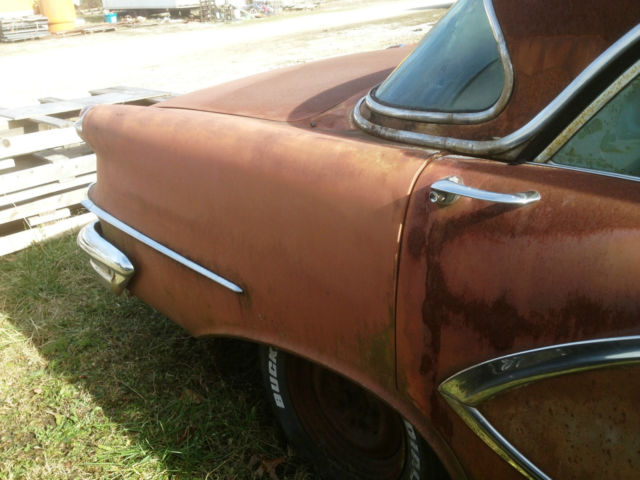 1956 Oldsmobile Ninety-Eight Holiday Sedan - photo 7