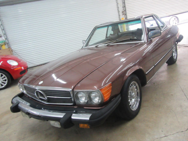 1977 Mercedes-Benz SL-Class - photo 2
