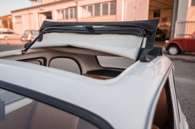 1971 Fiat 500 Stunning "Bianco" 233 with Ocra/Black interior - photo 7
