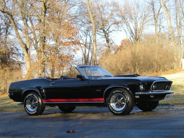 1969 Ford Mustang black - photo 3