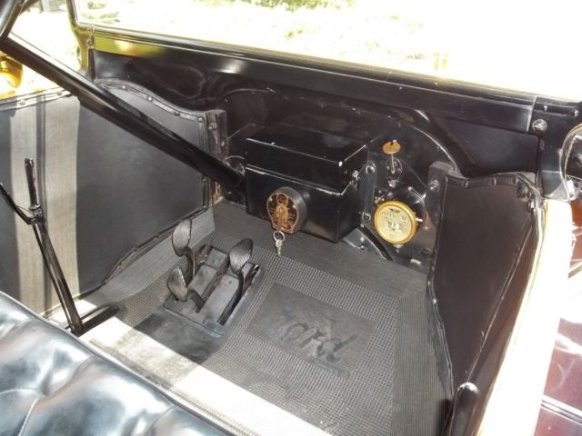 1915 Ford Model T - photo 10
