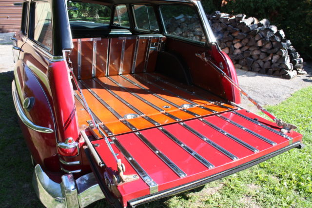 1953 Chrysler Town & Country wagon - photo 12