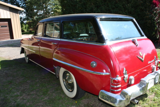 1953 Chrysler Town & Country wagon - photo 4