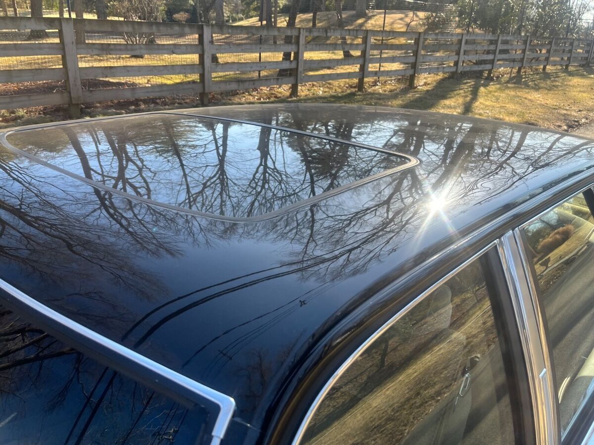 1985 Lincoln Continental Valentino Edition - photo 12