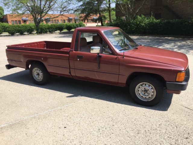 1986 Toyota Pickup - photo 3