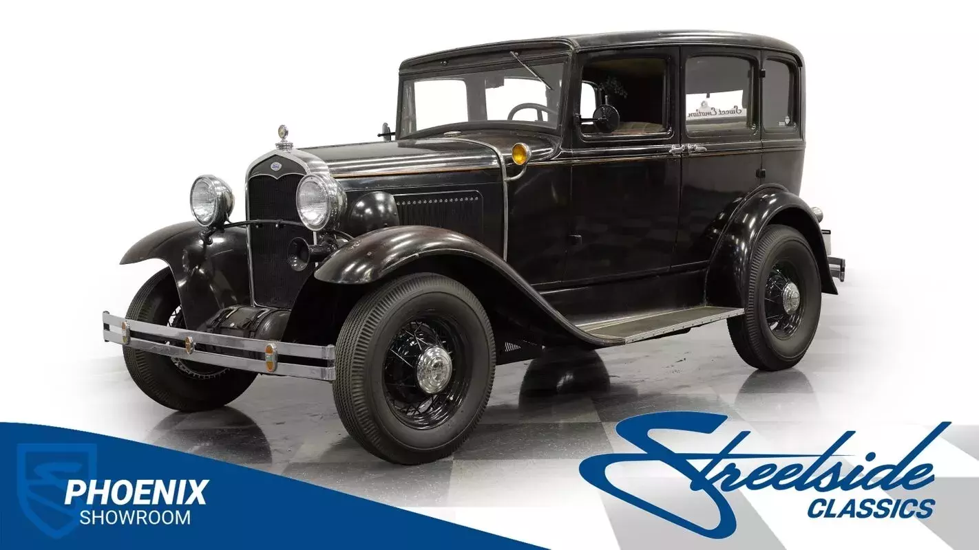 Toyota 22R 2366cc inline-4, 5-speed manual, Sniper EFI, electric cooling fans, I 1931 Ford Model A Slant Windshield Restomod